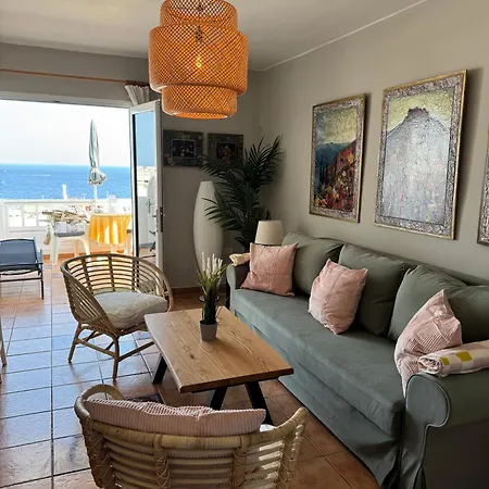 Azul 41 - Puerto Del Carmen Harbor With Oceanview, Pet Friendly, Pool 티아즈